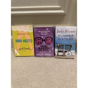 Being Committed, Model Misfit And Summer Sisters, 3 Book Bundle